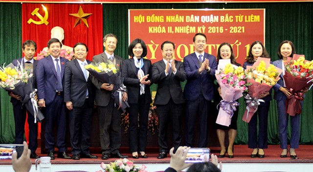 Phó Chủ tịch Phùng Thị Hồng Hà dự kỳ họp HĐND quận Bắc Từ Liêm